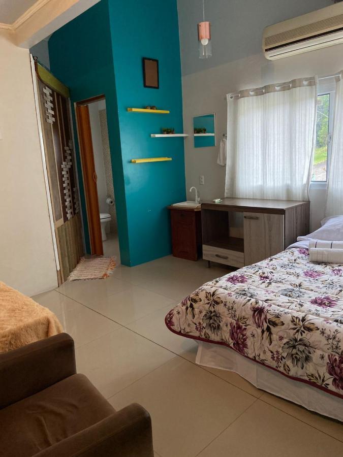 Casa Da E Pensão Quarto em Acomodações Particulares Três Coroas