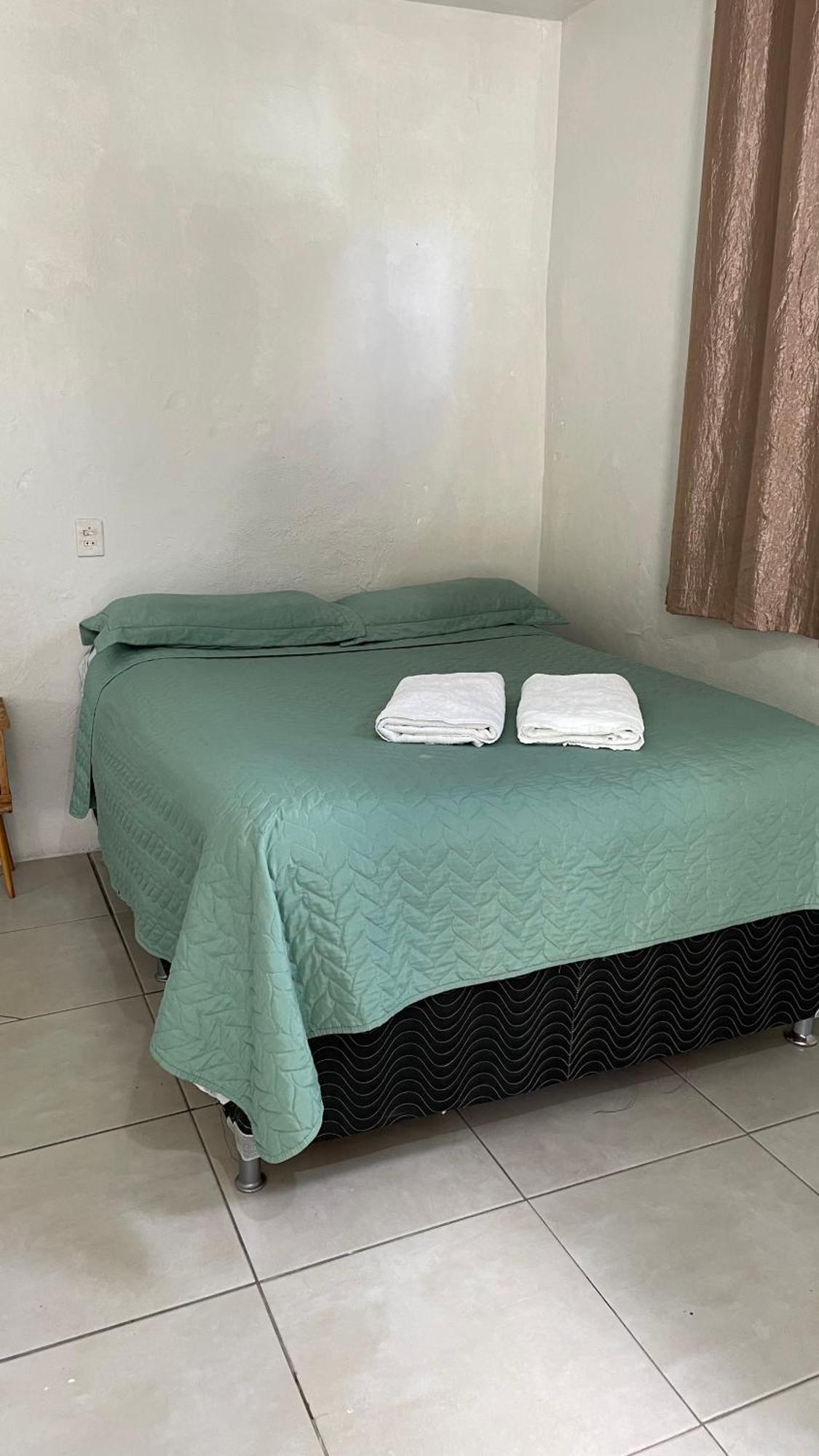 Casa Da E Pensão Quarto em Acomodações Particulares Três Coroas