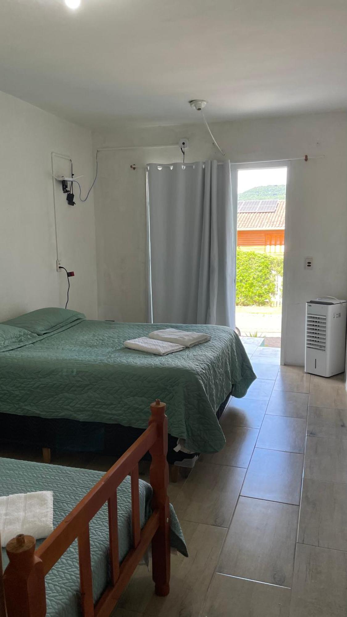Casa Da E Pensão Quarto em Acomodações Particulares Três Coroas